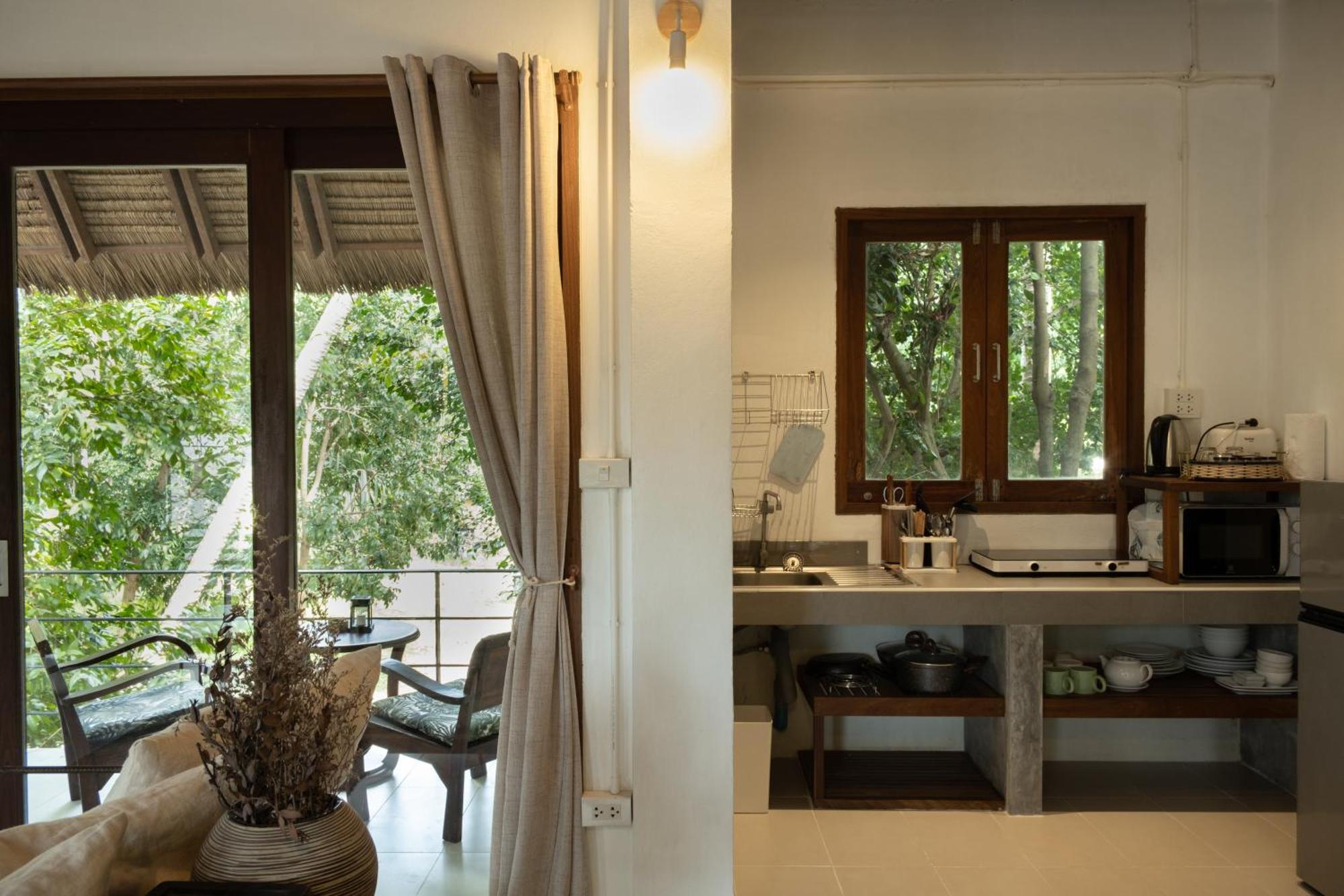 Big Tree Boutique Hotel Koh Tao Exterior photo